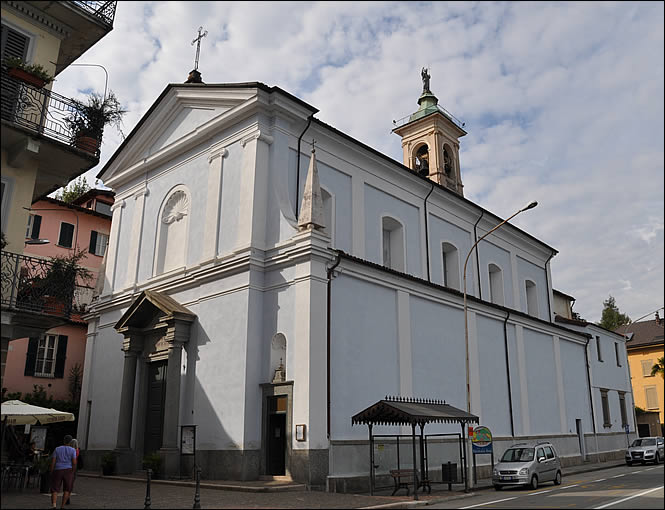 L'église paroissiale de Belgirate